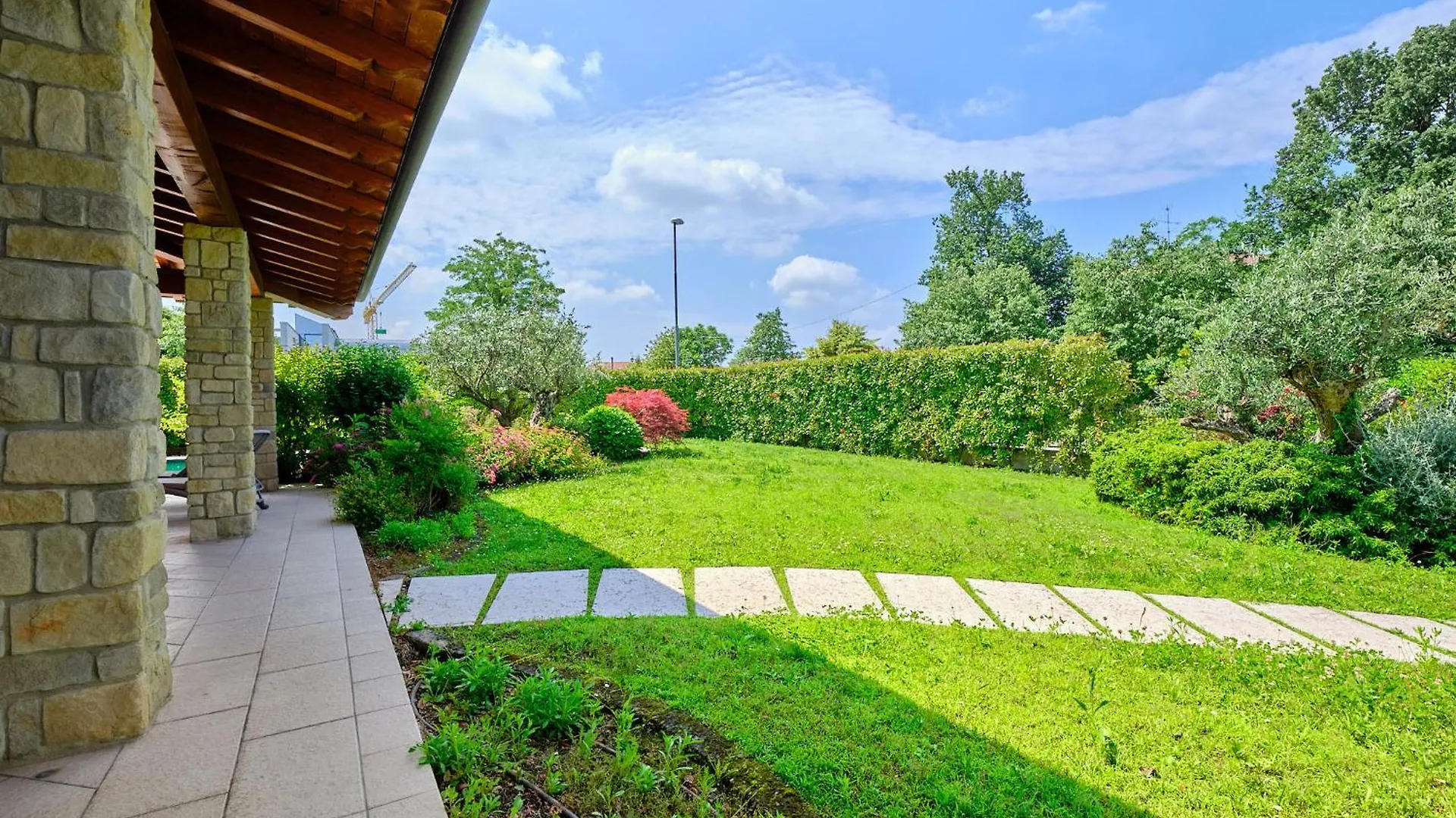 Villasgarda - Villa Leone Salionze Italia
