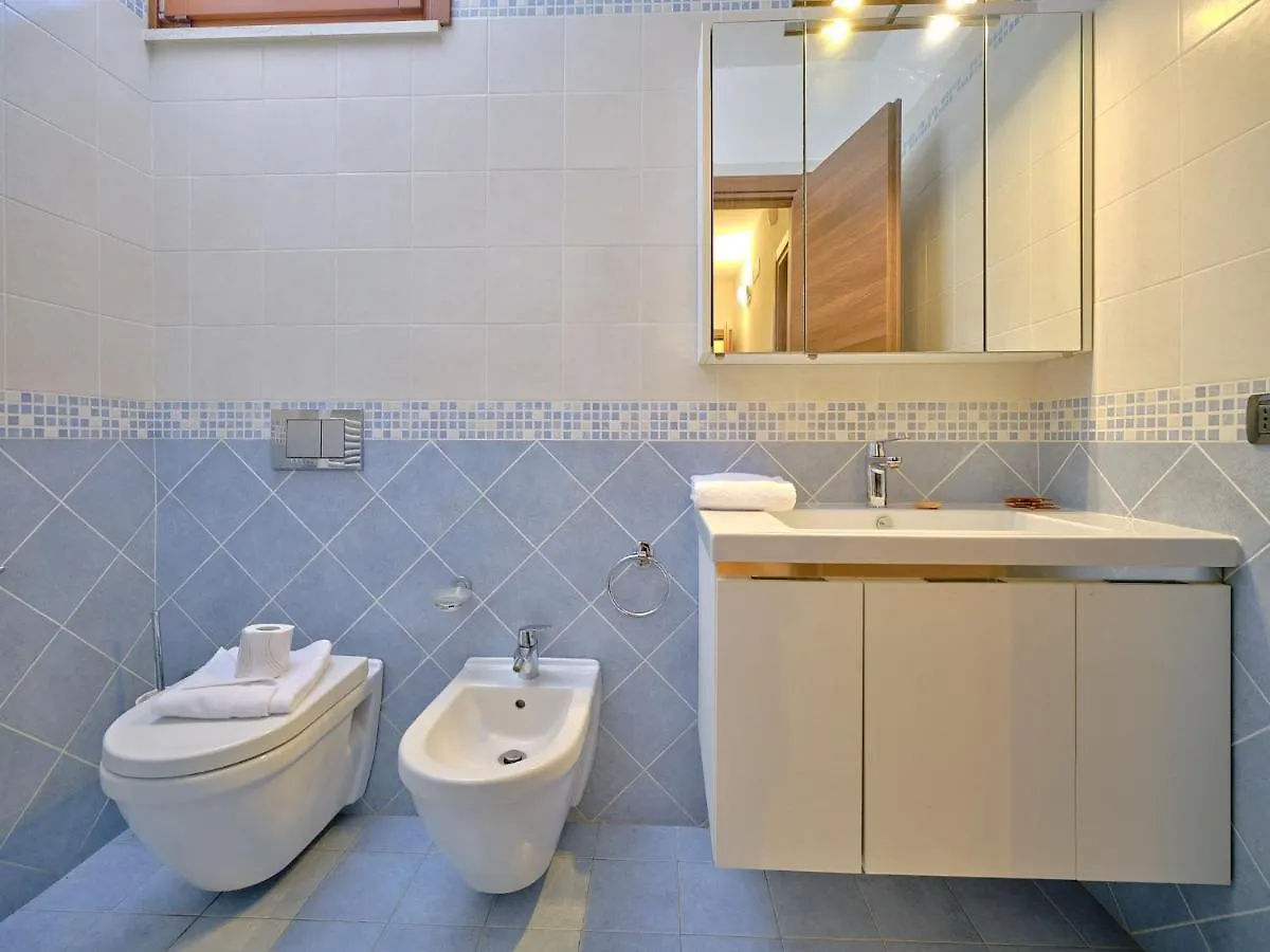 Villasgarda - Villa Leone Salionze İtalya